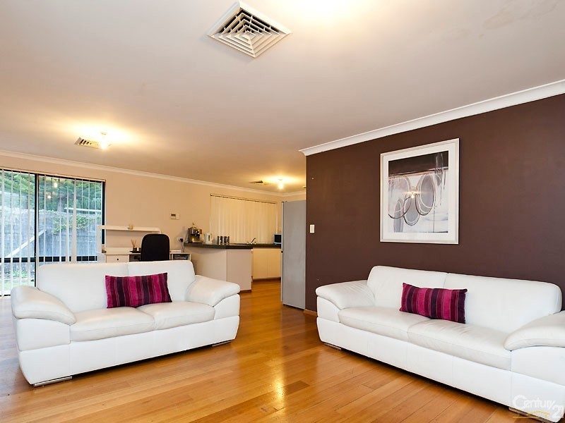 67 Dalvik Avenue, Merriwa WA 6030