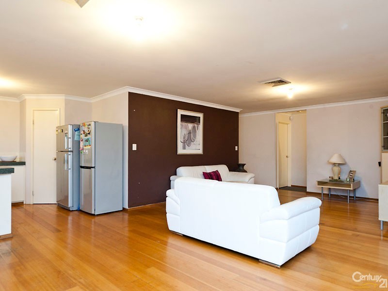 67 Dalvik Avenue, Merriwa WA 6030