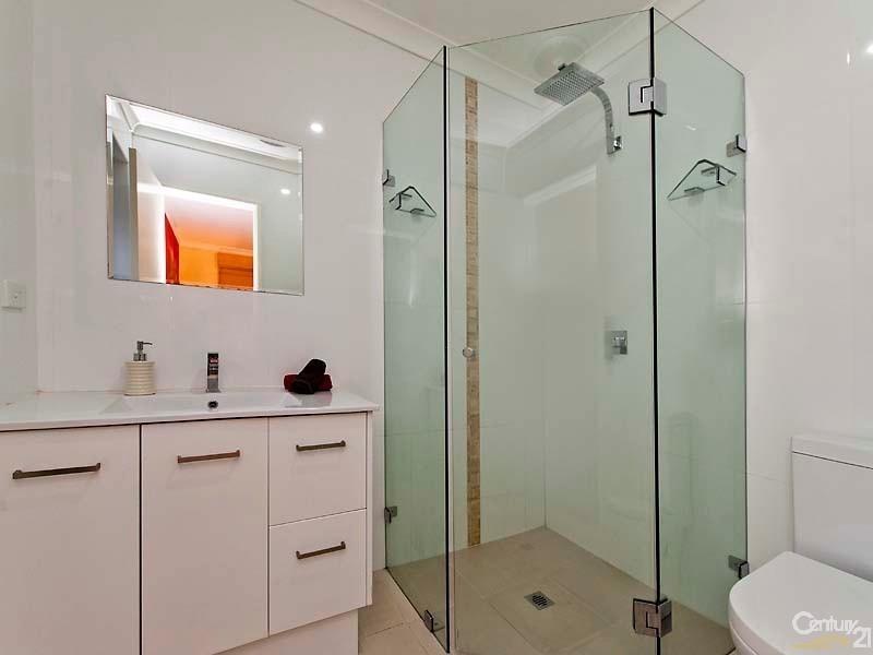 21 Mintaro Parade, Quinns Rocks WA 6030