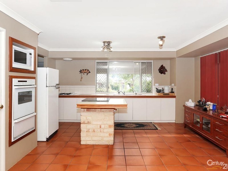 2 Redbank Rise, Clarkson WA 6030