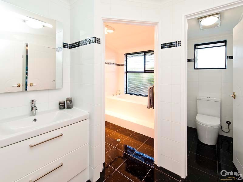 23 Long Beach Promenade, Mindarie WA 6030