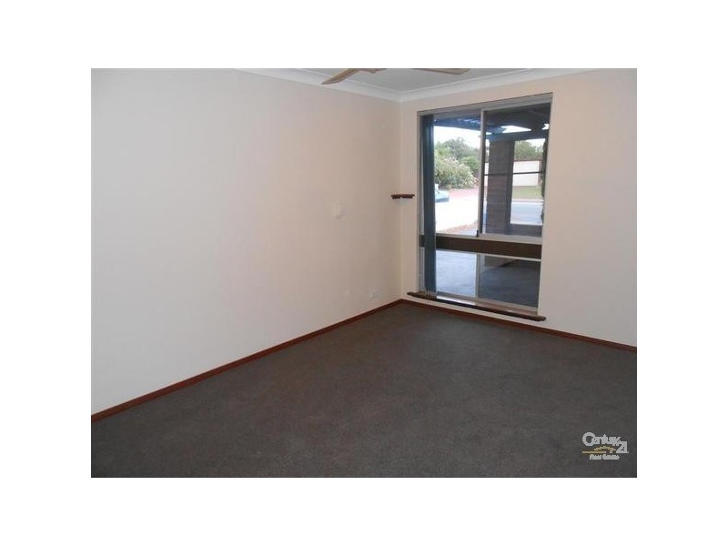 27 Siren Road, Heathridge WA 6027