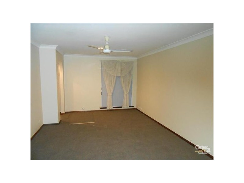 27 Siren Road, Heathridge WA 6027