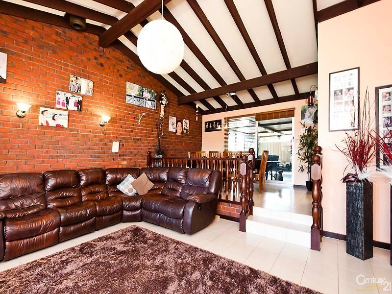 22 Santa Way, Wanneroo WA 6065