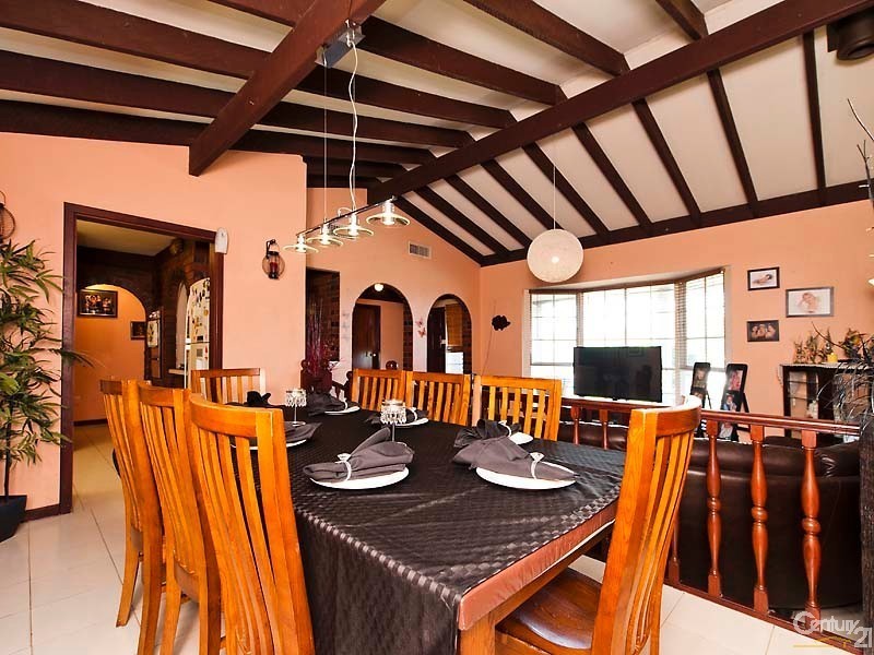 22 Santa Way, Wanneroo WA 6065