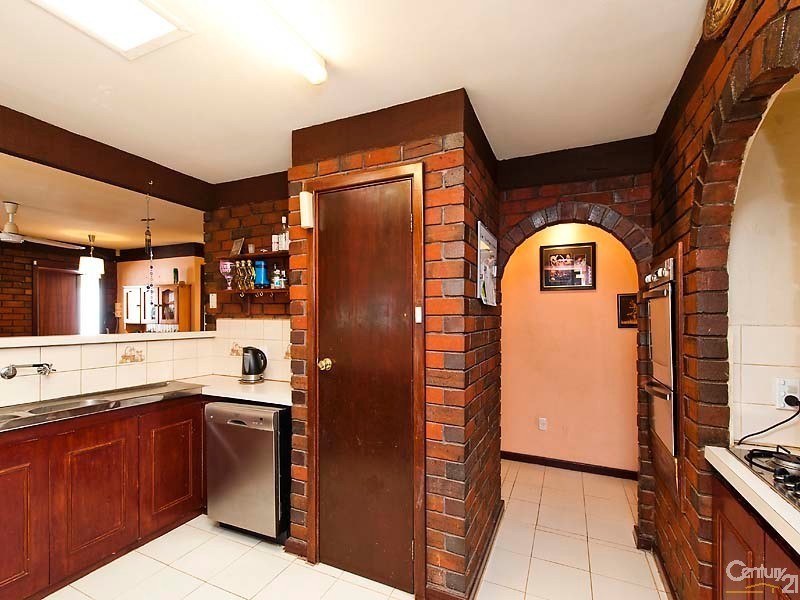 22 Santa Way, Wanneroo WA 6065