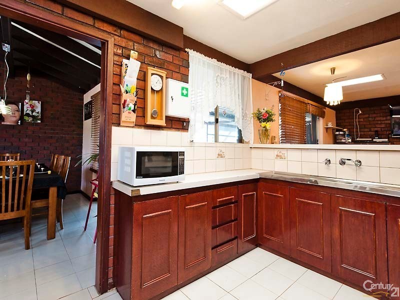 22 Santa Way, Wanneroo WA 6065