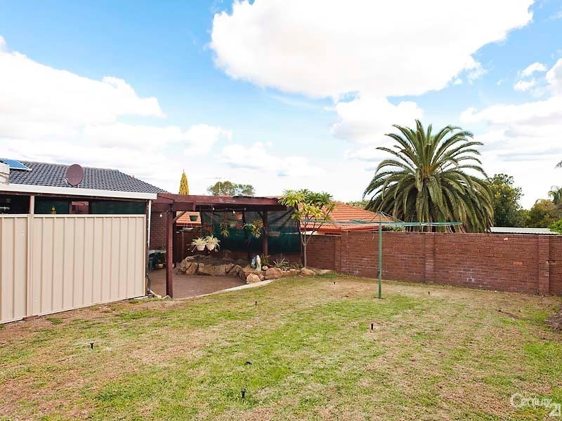 22 Santa Way, Wanneroo WA 6065