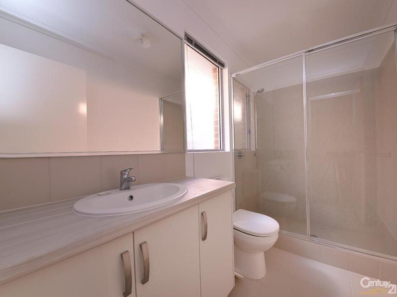 4/11 Hodnet Bend, The Vines WA 6069