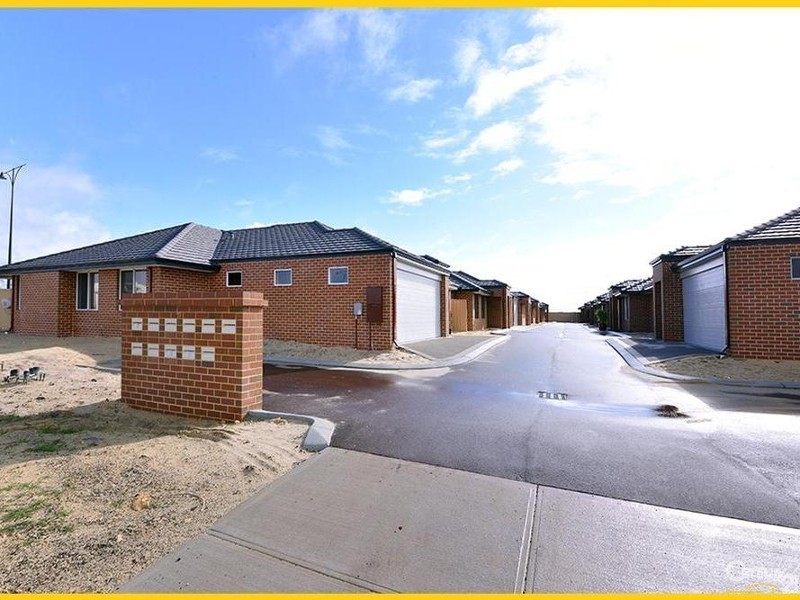 4/11 Hodnet Bend, The Vines WA 6069