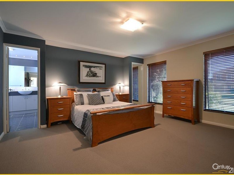 9 Andros Circuit, Mindarie WA 6030