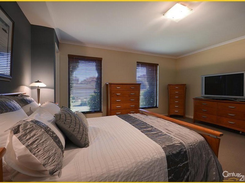 9 Andros Circuit, Mindarie WA 6030