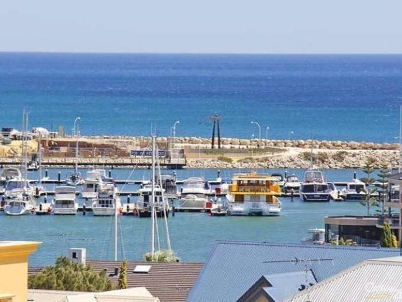 52 Mariners View, Mindarie WA 6030