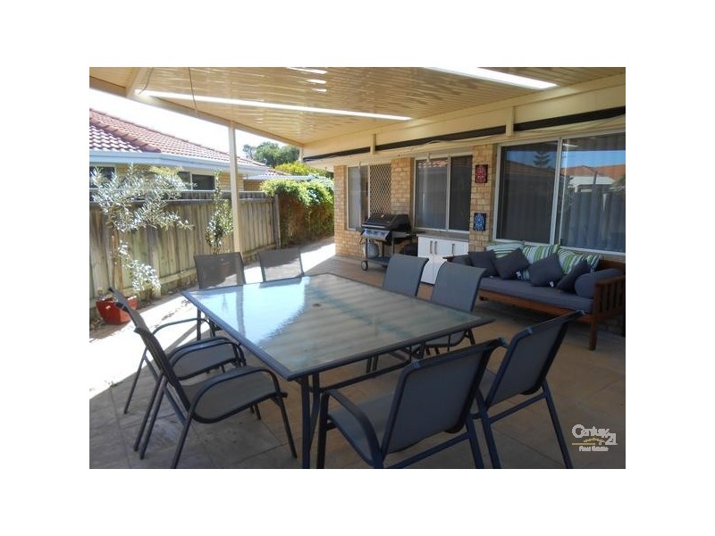 2 Tallinn Loop, Mindarie WA 6030