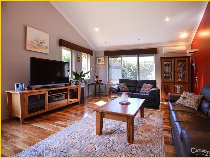 16 Javez Drive, Quinns Rocks WA 6030