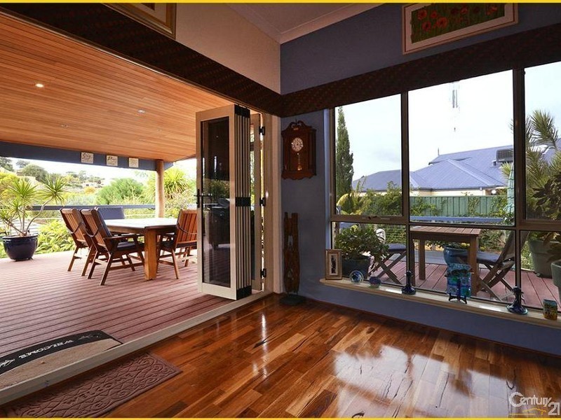 16 Javez Drive, Quinns Rocks WA 6030