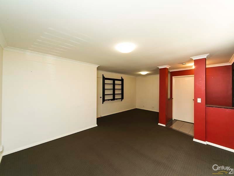 10 Hakata Place, Merriwa WA 6030