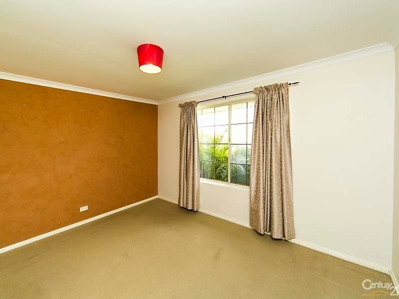 10 Hakata Place, Merriwa WA 6030