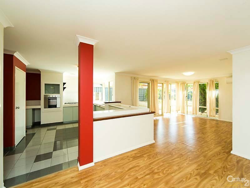 10 Hakata Place, Merriwa WA 6030