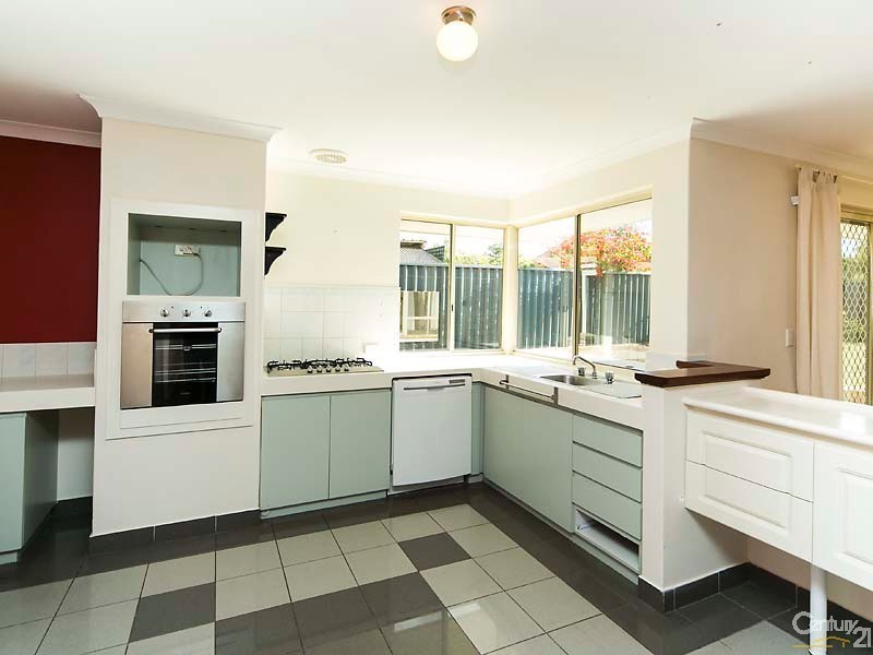 10 Hakata Place, Merriwa WA 6030