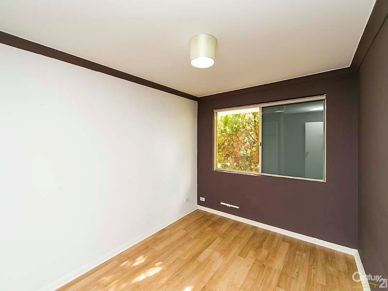 10 Hakata Place, Merriwa WA 6030