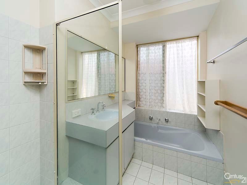 10 Hakata Place, Merriwa WA 6030