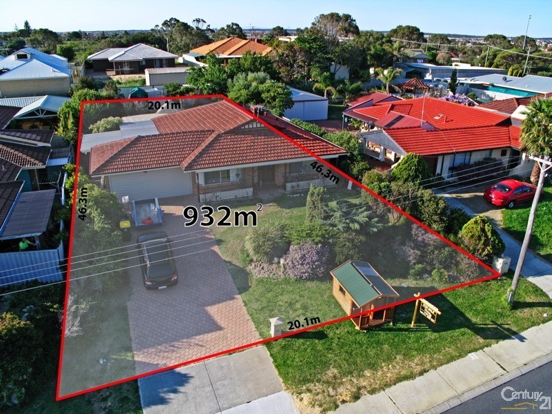 23 Mindarie Drive, Quinns Rocks WA 6030