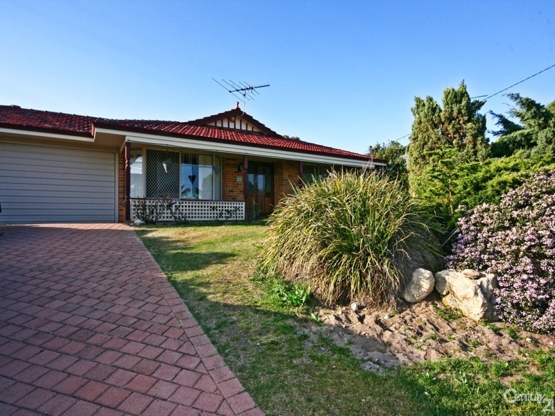 23 Mindarie Drive, Quinns Rocks WA 6030