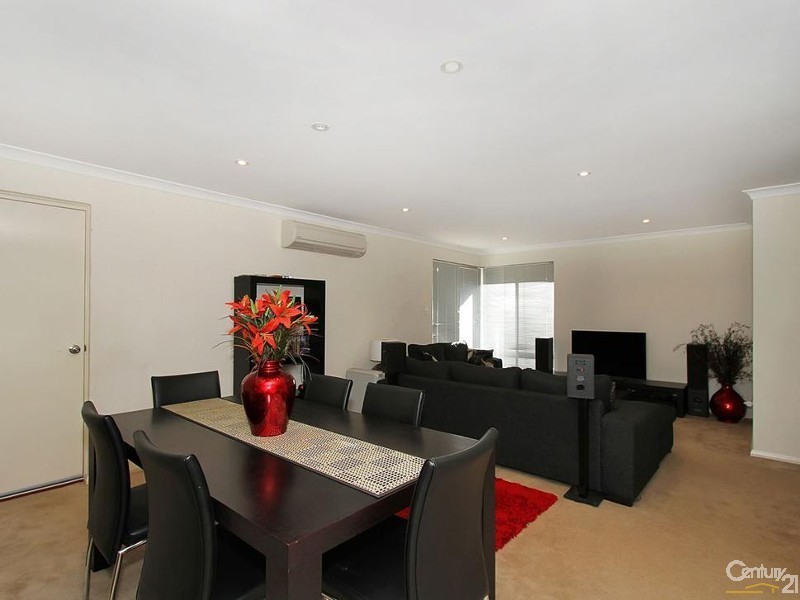 3 Tambelyn Street, Clarkson WA 6030