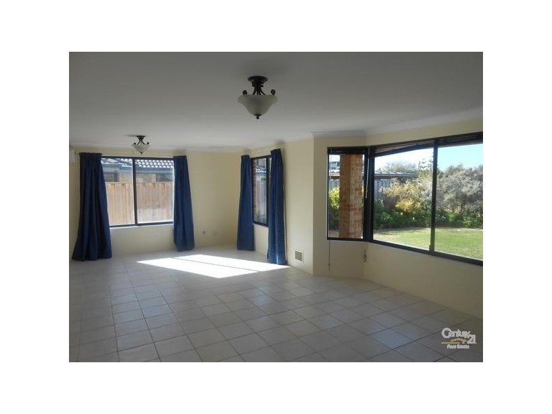 5 Marloo Lane, Quinns Rocks WA 6030