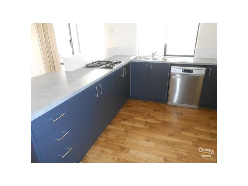 3 Saintfield Corner, Ridgewood WA 6030