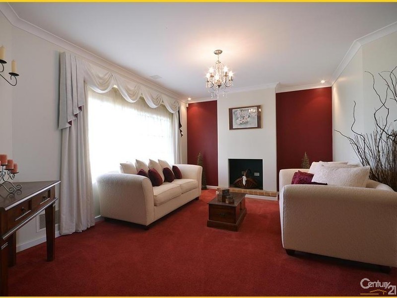 2 Crofton Cove, Mindarie WA 6030