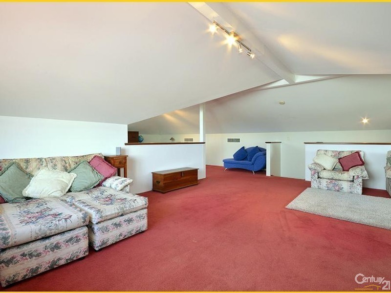 2 Crofton Cove, Mindarie WA 6030