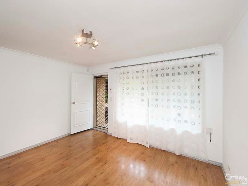 1 Sandow Green, Clarkson WA 6030