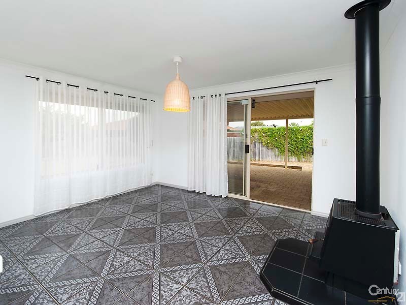 1 Sandow Green, Clarkson WA 6030