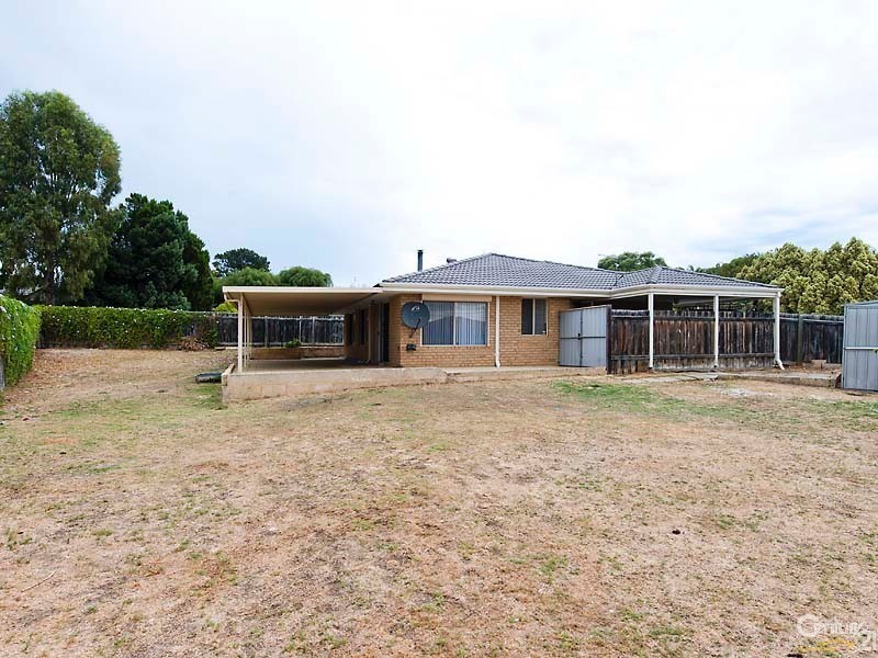 1 Sandow Green, Clarkson WA 6030