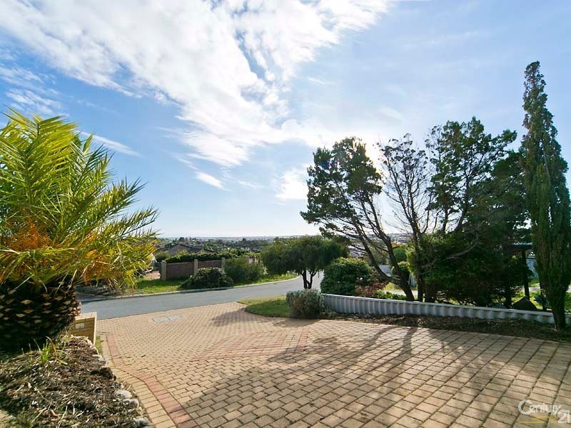 19 Otter Mews, Merriwa WA 6030