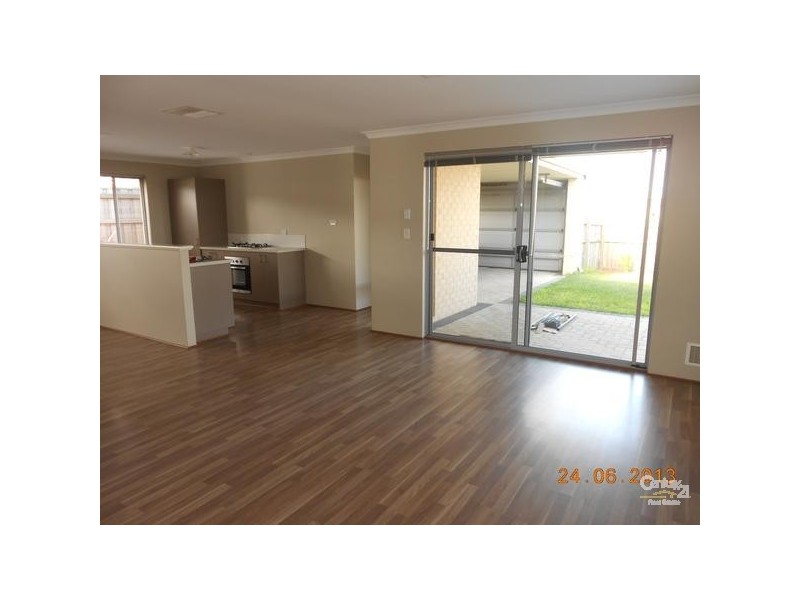 58 Zamia Rise, Yanchep WA 6035