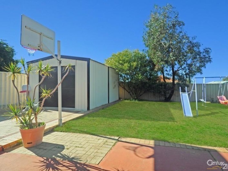 10 Heppell Gardens, Clarkson WA 6030