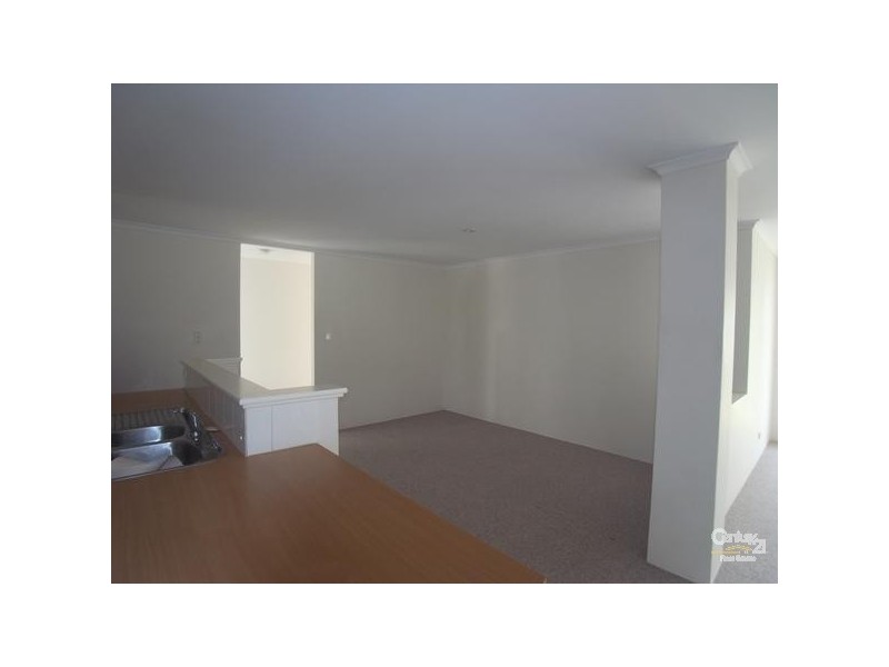 1 Kirke Cove, Merriwa WA 6030