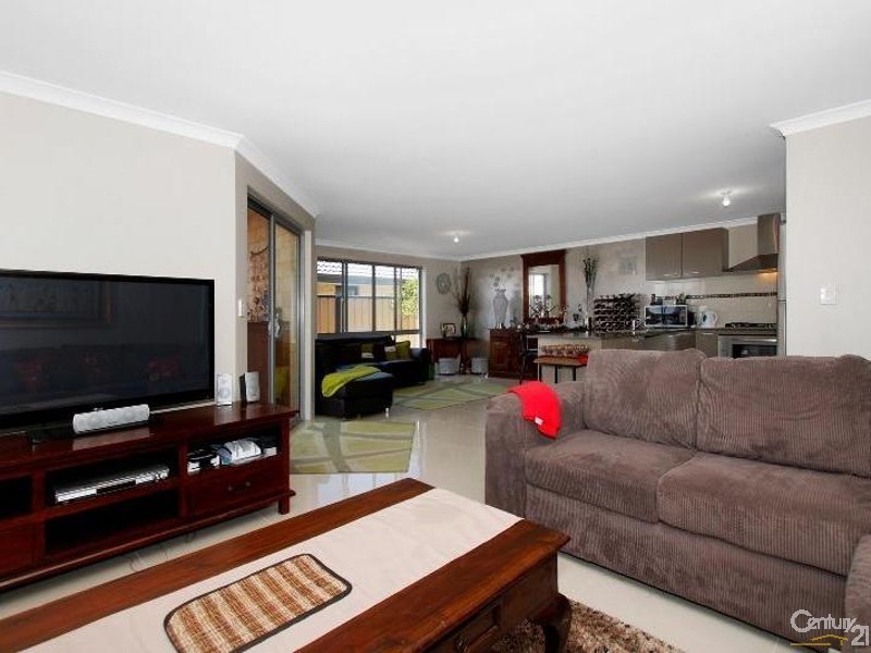 16 Melbourne Loop, Clarkson WA 6030