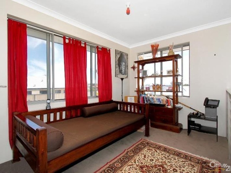 16 Melbourne Loop, Clarkson WA 6030