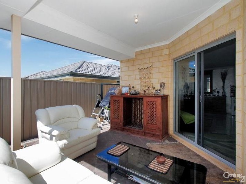 16 Melbourne Loop, Clarkson WA 6030