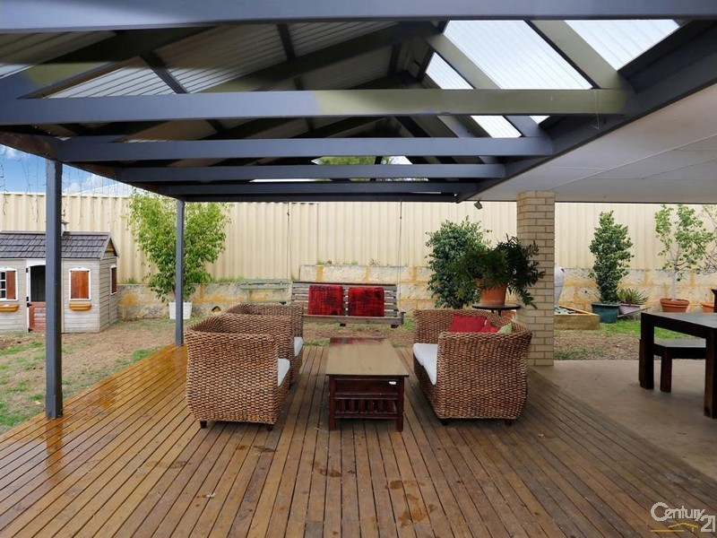 44 Shropshire Crescent, Butler WA 6036