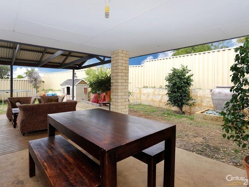 44 Shropshire Crescent, Butler WA 6036