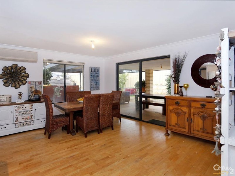 44 Shropshire Crescent, Butler WA 6036