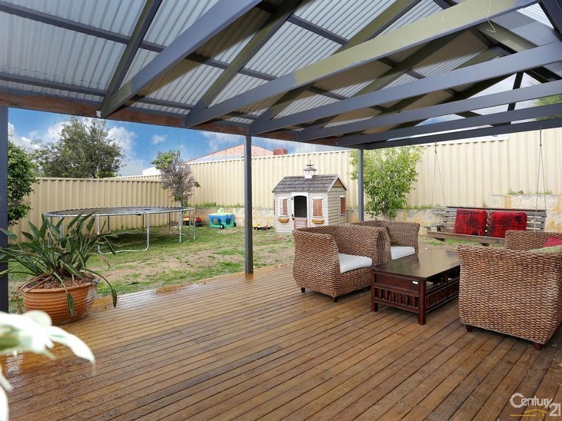 44 Shropshire Crescent, Butler WA 6036