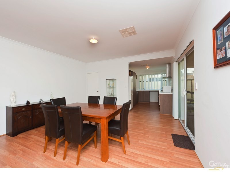 7 Yaroomba Place, Clarkson WA 6030