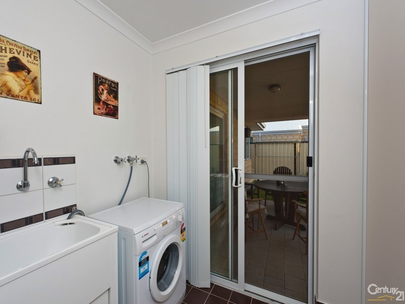 7 Yaroomba Place, Clarkson WA 6030