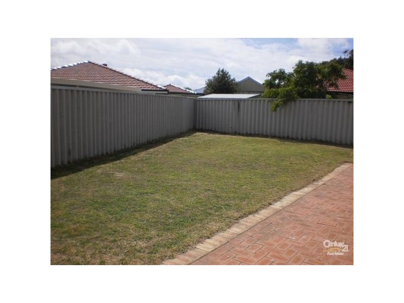 16 McCoy Place, Quinns Rocks WA 6030